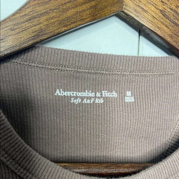 Abercrombie & Fitch Brown Crop Tank Ribbed High Neck Y2K Medium - Picture 3 of 6